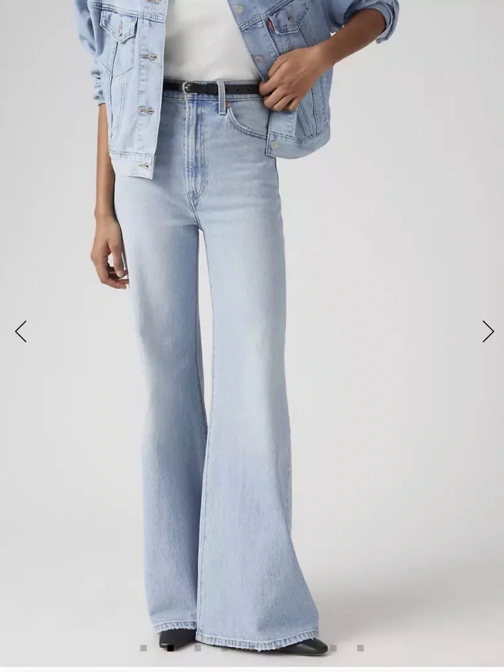 NWT Levi Ribcage Bell Women's Jeans